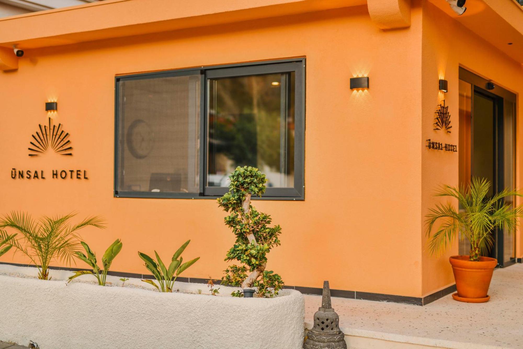 אולודניץ Unsal Hotel מראה חיצוני תמונה