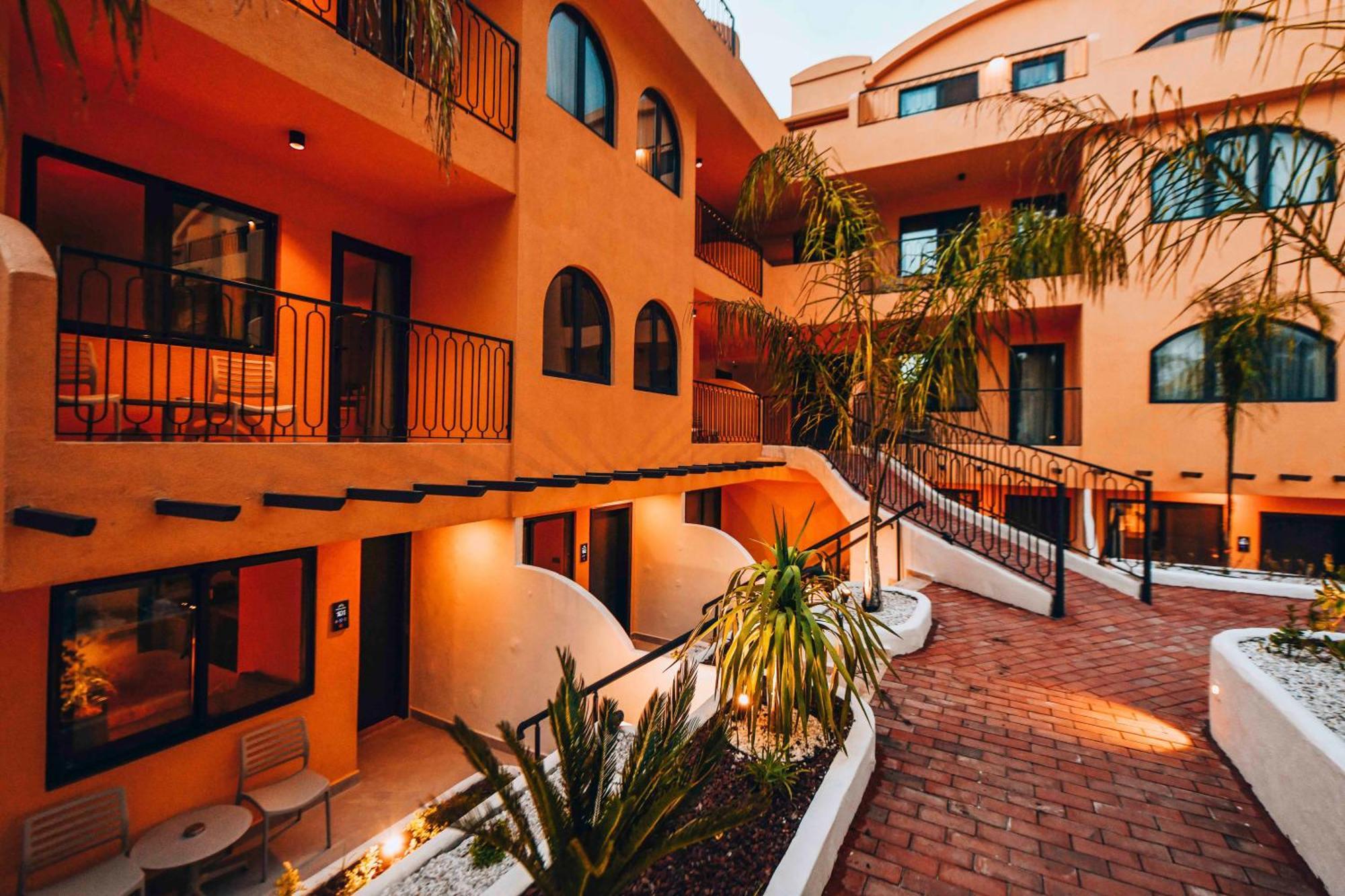 אולודניץ Unsal Hotel מראה חיצוני תמונה