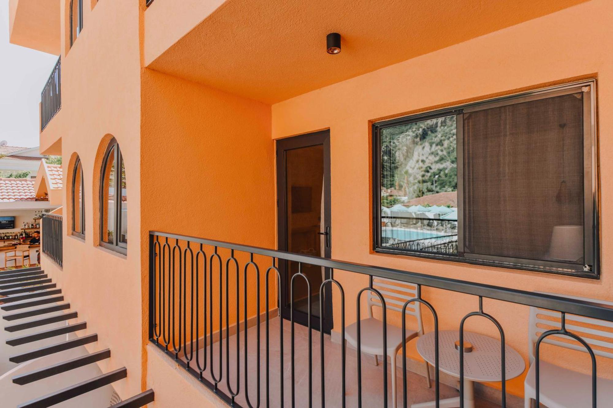אולודניץ Unsal Hotel מראה חיצוני תמונה