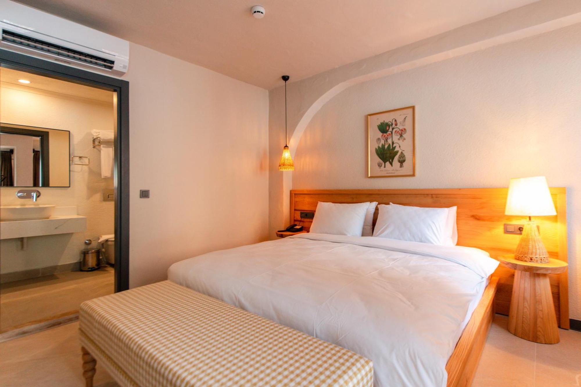 אולודניץ Unsal Hotel מראה חיצוני תמונה