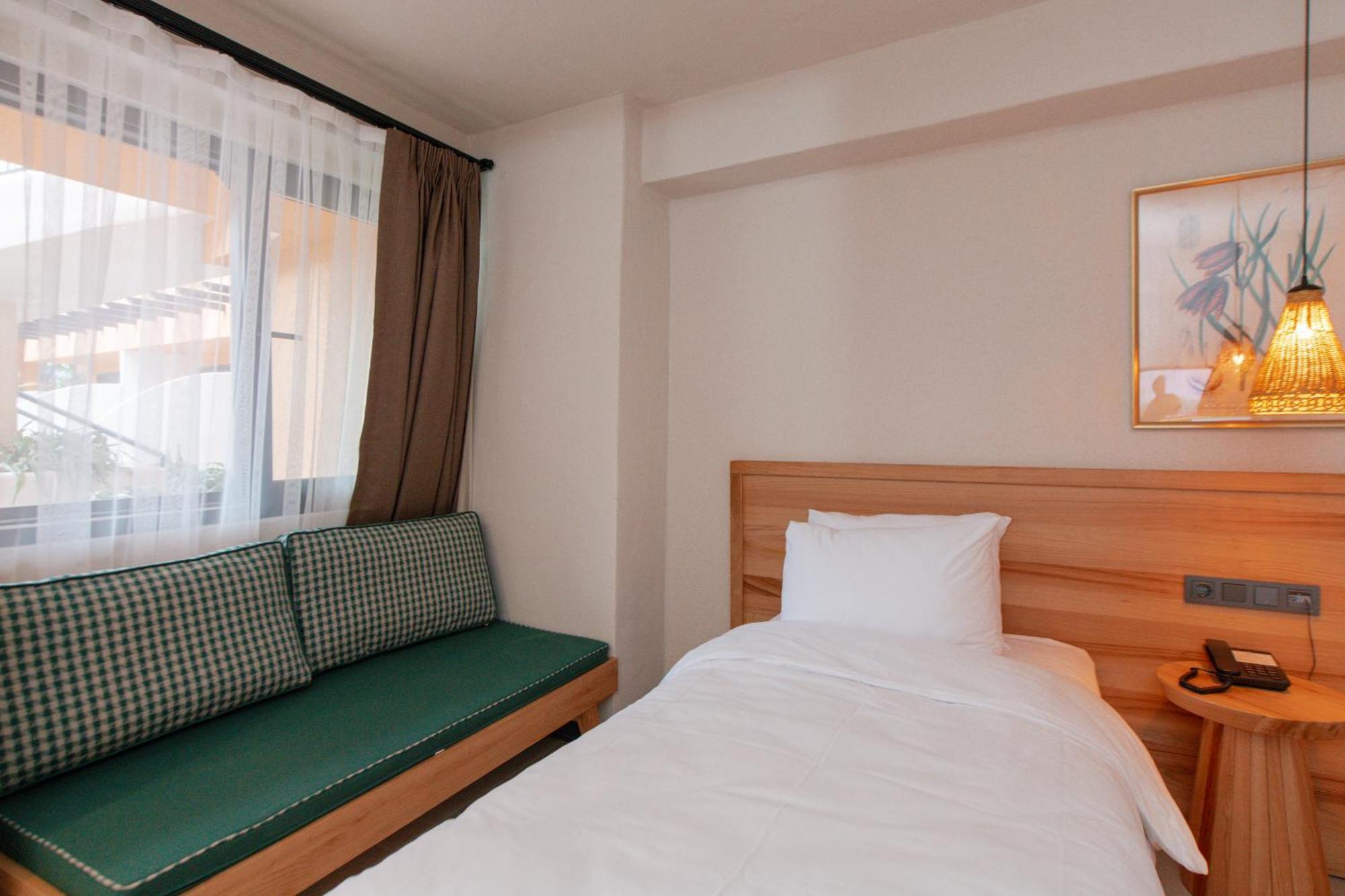 אולודניץ Unsal Hotel מראה חיצוני תמונה