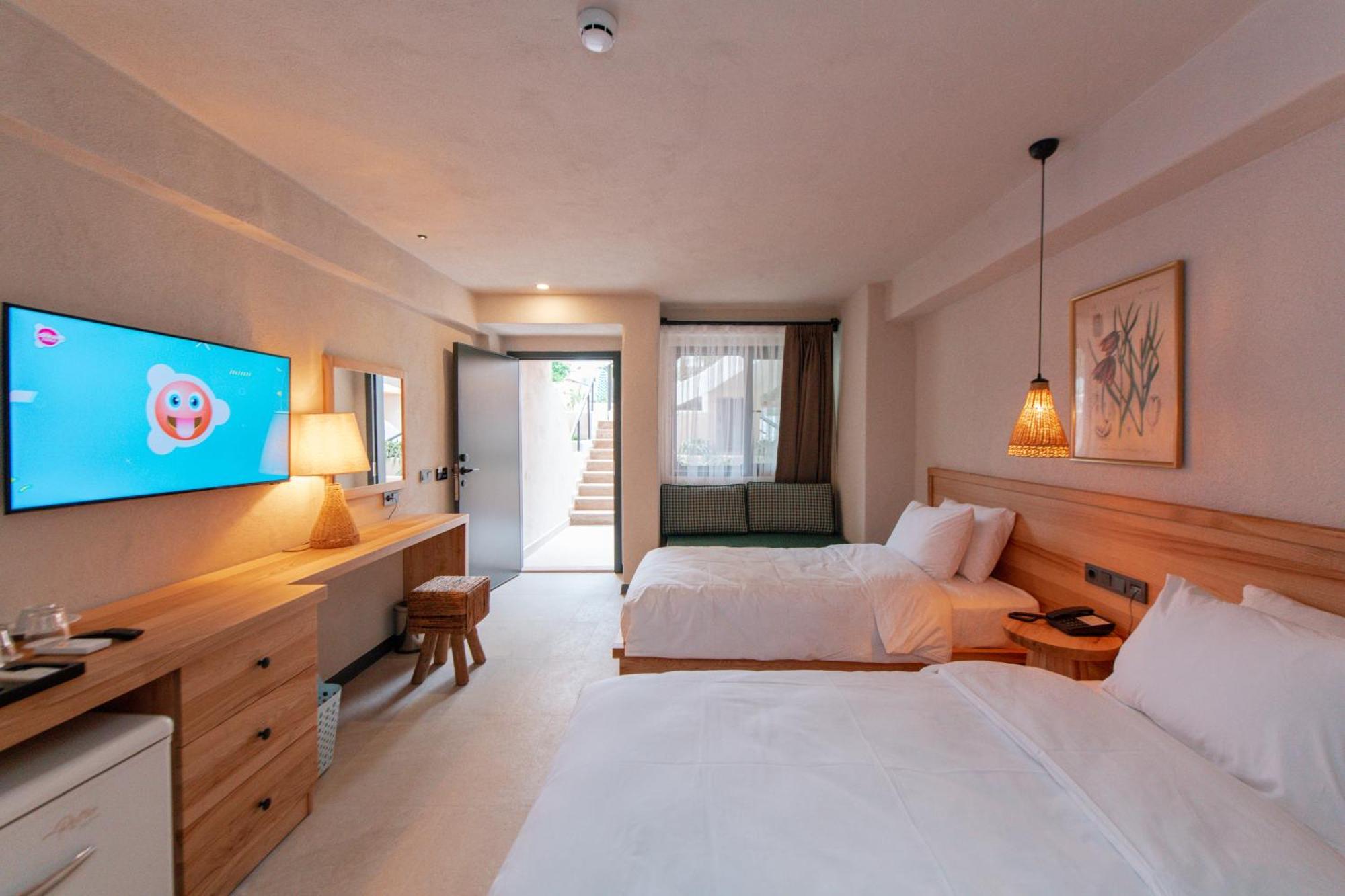 אולודניץ Unsal Hotel מראה חיצוני תמונה